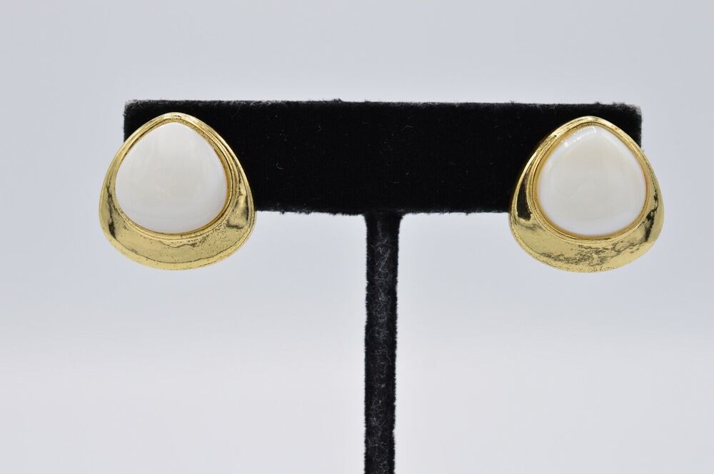 Vintage Clip On Earrings Gold Tone White Cabochon Drop 3/4" 80s 1980s BinAB